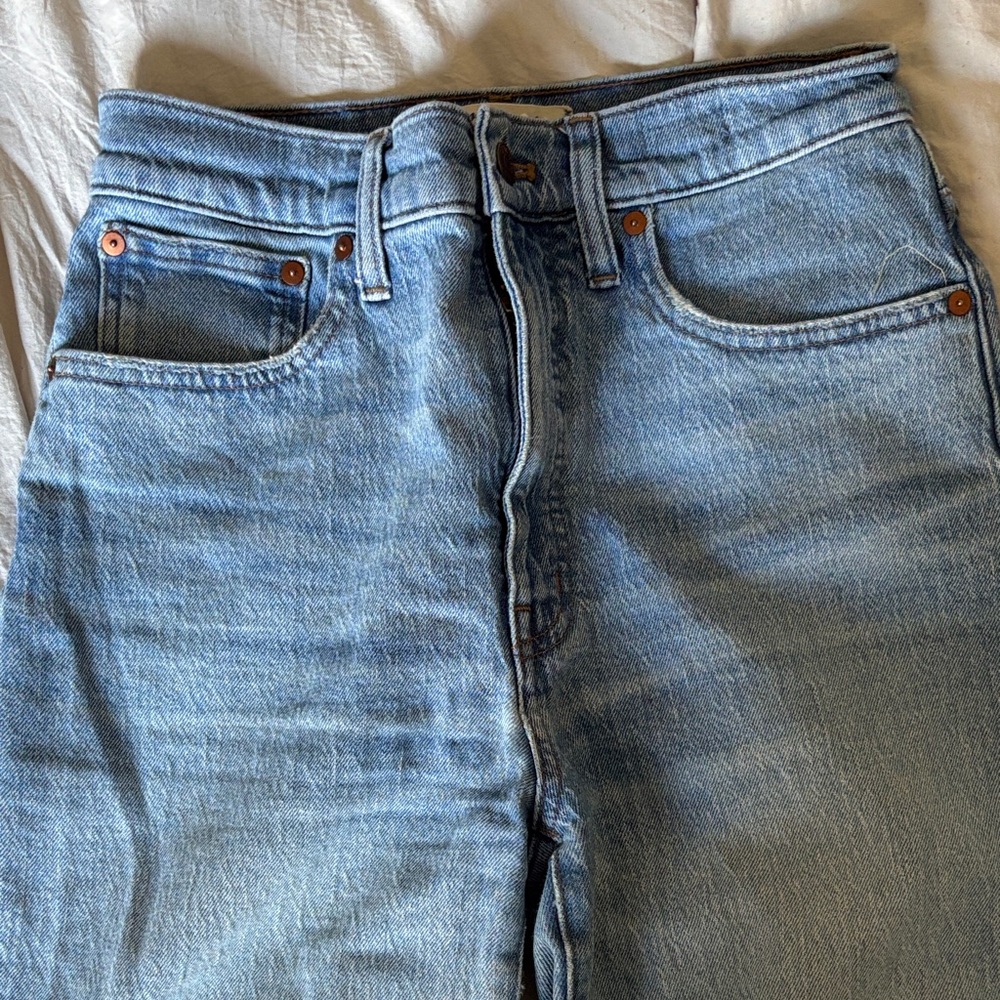 Madewell The Perfect Vintage Straight Jeans - Picture 4 of 11